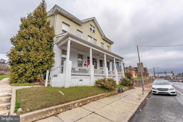 573 E LINCOLN HWY, Coatesville, PA 19320