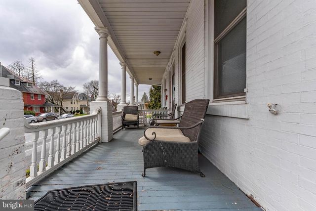 573 E LINCOLN HWY, Coatesville, PA 19320