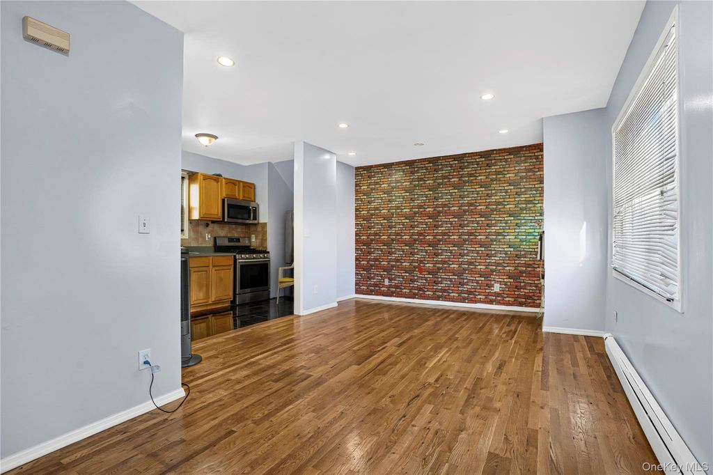 111-42 209th Street, Queens Village, NY 11429 — photo 3