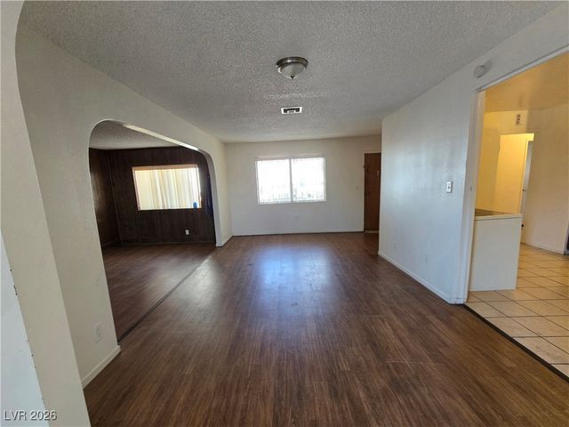 1909 Leona Street, Las Vegas, NV 89106