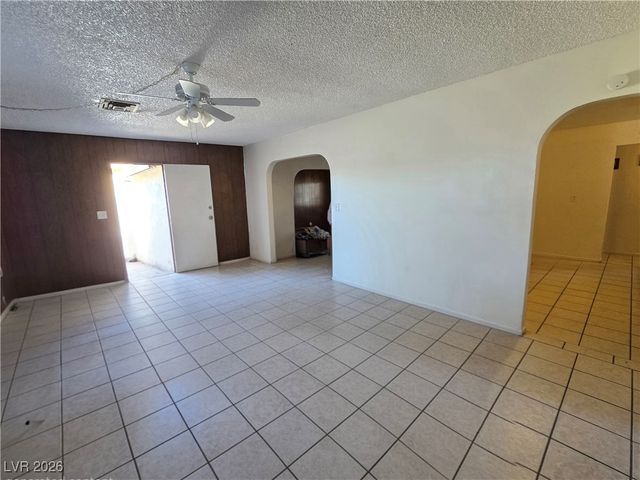 1909 Leona Street, Las Vegas, NV 89106