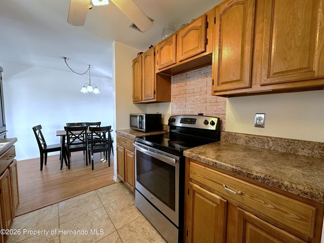 9466 Midway Street, Spring Hill, FL 34608