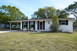 9466 Midway Street, Spring Hill, FL 34608