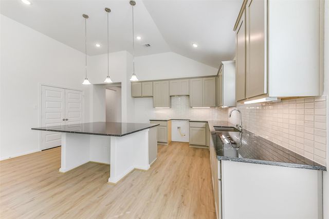 4029 Road 66124, Dayton, TX 77535