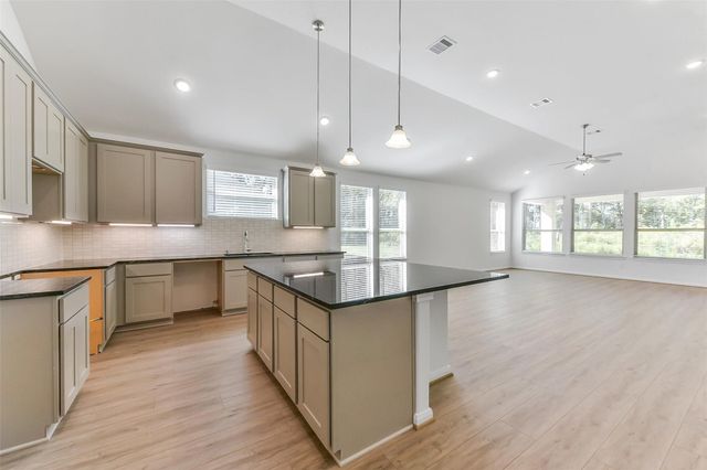 4029 Road 66124, Dayton, TX 77535