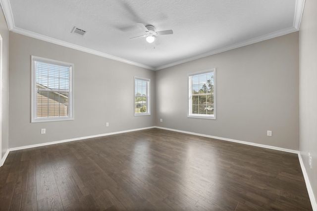 2937 Gray Jay Dr, St Augustine, FL 32084