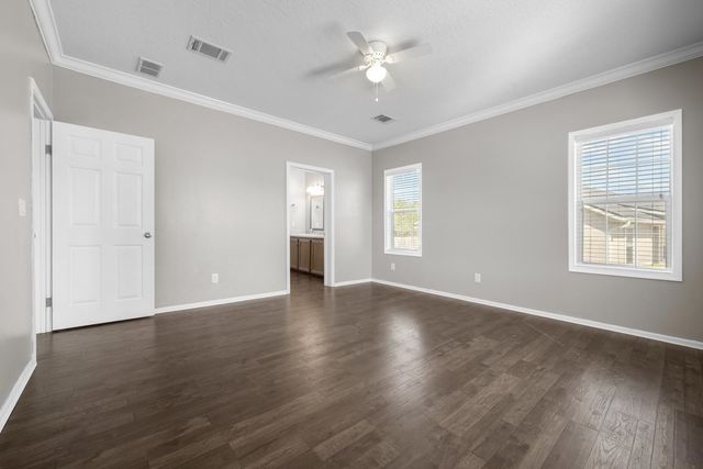 2937 Gray Jay Dr, St Augustine, FL 32084