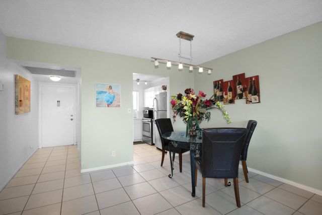 300 Waterway Drive S 407, Lantana, FL 33462