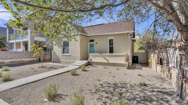 415 Arno Street SE, Albuquerque, NM 87102
