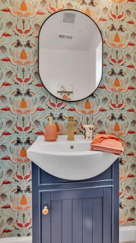 415 Arno Street SE, Albuquerque, NM 87102