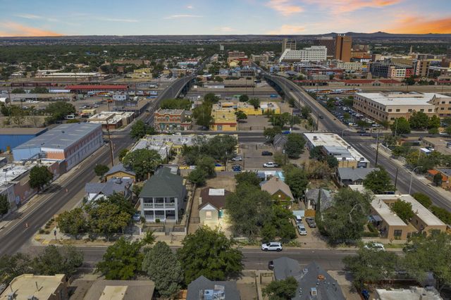 415 Arno Street SE, Albuquerque, NM 87102
