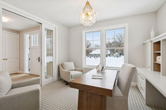 599 Harbor Court, Shoreview, MN 55126