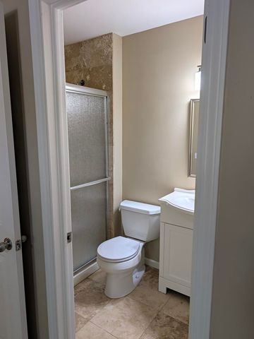103 Marble Hill Court B2, Schaumburg, IL 60193