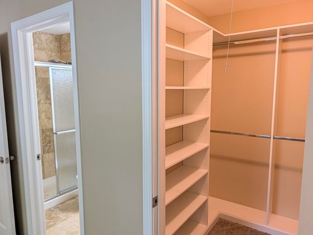 103 Marble Hill Court B2, Schaumburg, IL 60193
