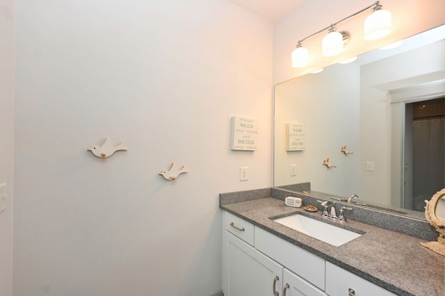 4105 Banner Square Ln, Arrington, TN 37014