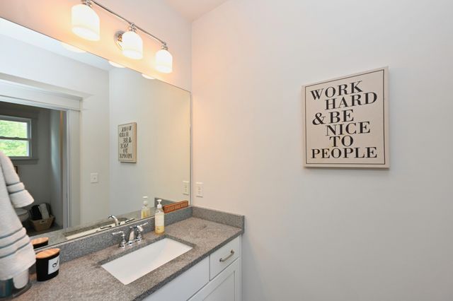 4105 Banner Square Ln, Arrington, TN 37014