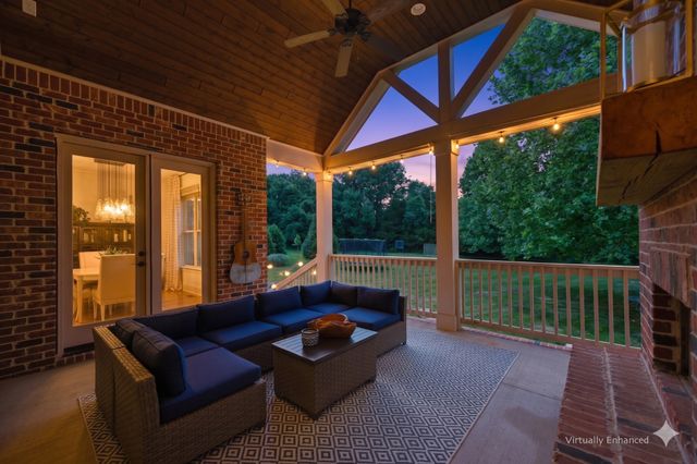 4105 Banner Square Ln, Arrington, TN 37014