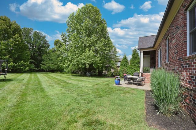 4105 Banner Square Ln, Arrington, TN 37014