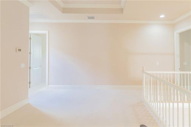 2915 Coco Lakes DR, Naples, FL 34105