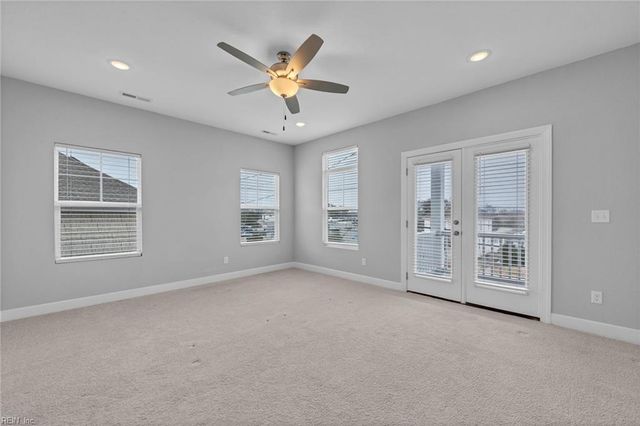 728 W Ocean View AVE, Norfolk, VA 23503