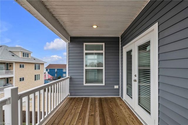 728 W Ocean View AVE, Norfolk, VA 23503