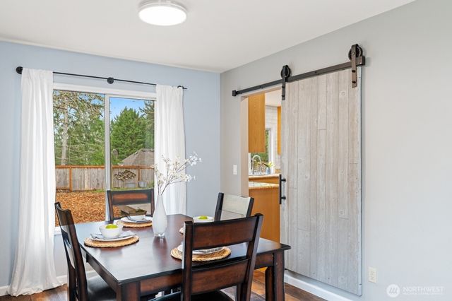 3425 241st Place SE, Sammamish, WA 98029