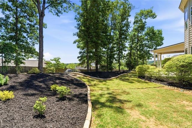 246 Eagle Rock Drive, Acworth, GA 30101
