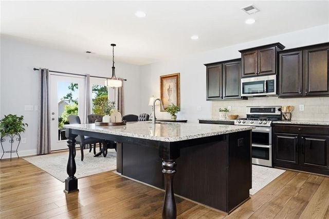 246 Eagle Rock Drive, Acworth, GA 30101