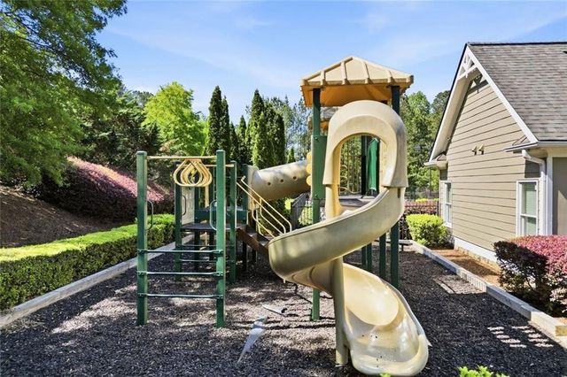 246 Eagle Rock Drive, Acworth, GA 30101