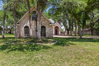 3009 Pioneer Circle, Woodway, TX 76712