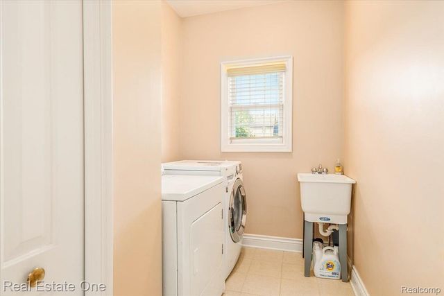 47820 CANDACE Lane, Canton Charter Township, MI 48187