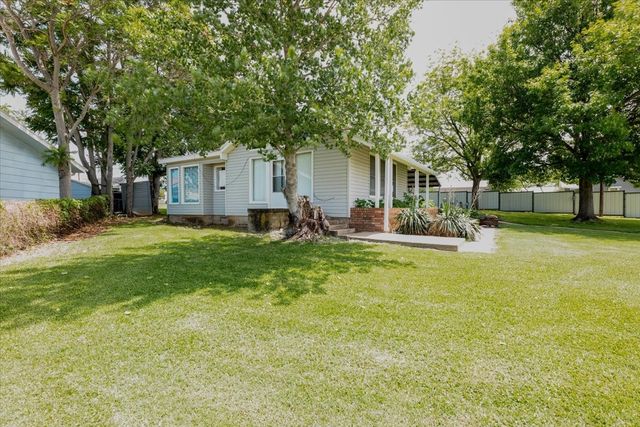 1505 McAdams Road, Possum Kingdom Lake, TX 76449