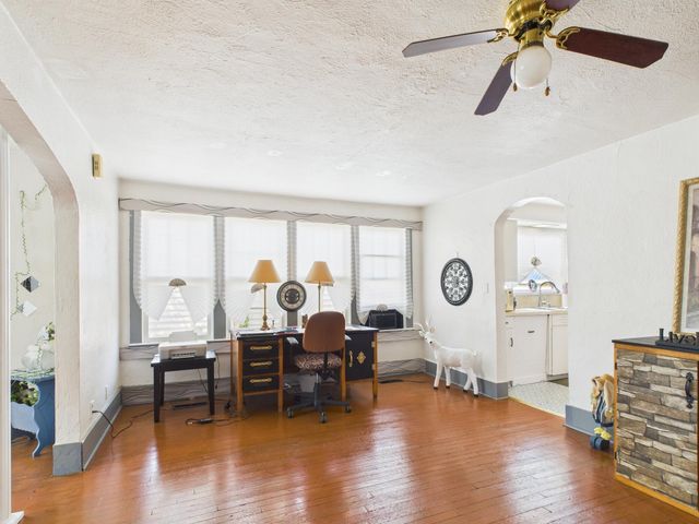 420 Ozark Street, Cabool, MO 65689