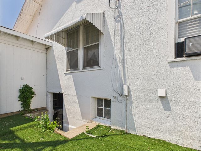 420 Ozark Street, Cabool, MO 65689