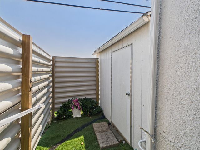 420 Ozark Street, Cabool, MO 65689