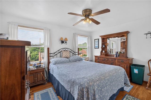 3793 Gary Dr, Baldwin Boro, PA 15227