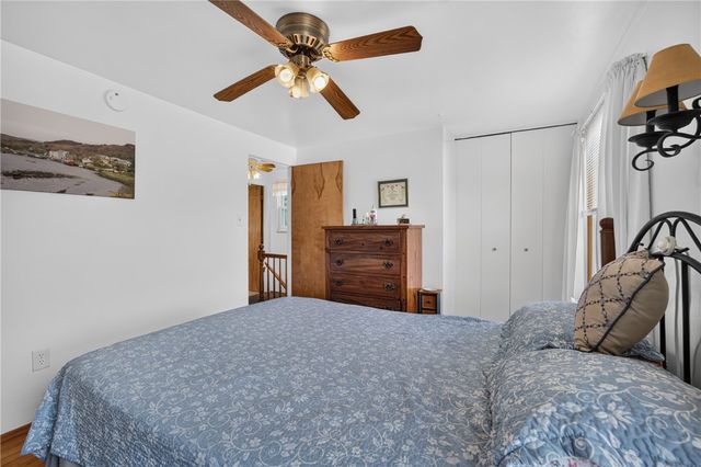3793 Gary Dr, Baldwin Boro, PA 15227