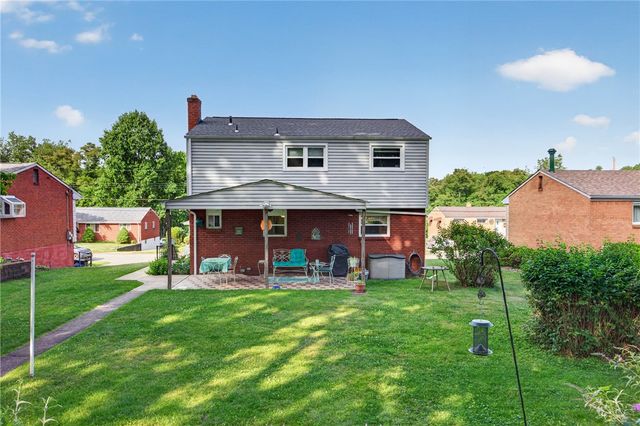 3793 Gary Dr, Baldwin Boro, PA 15227