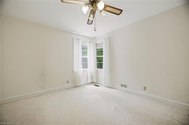 210 Porter RD, Portsmouth, VA 23707