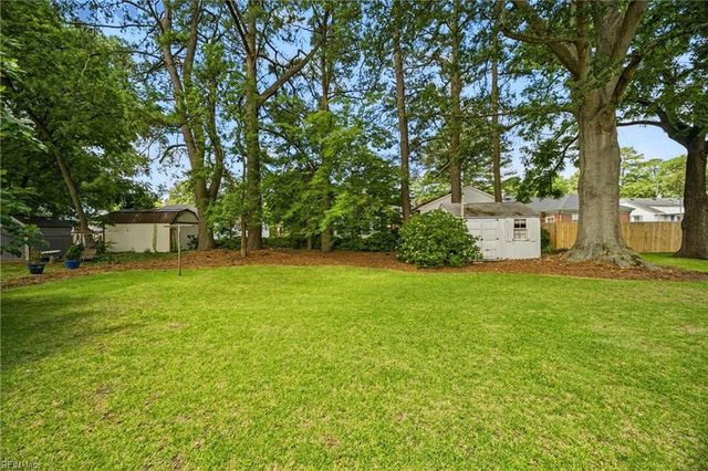 210 Porter RD, Portsmouth, VA 23707