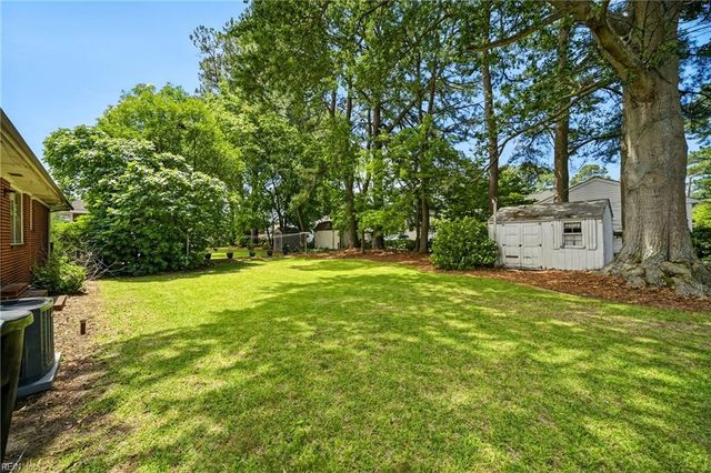 210 Porter RD, Portsmouth, VA 23707