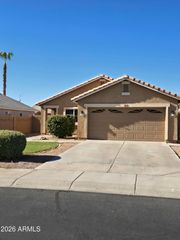 2799 E Terrace Avenue, Gilbert, AZ 85234