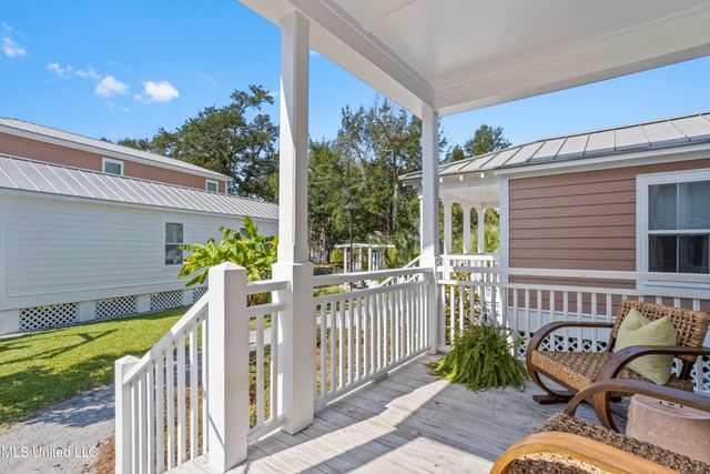 2207 Government Street, 29, Ocean Springs, MS 39564