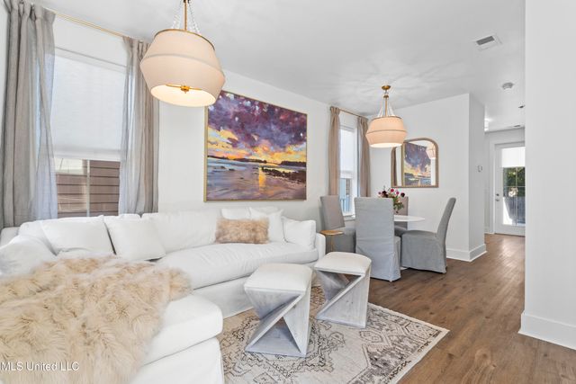 2207 Government Street, 29, Ocean Springs, MS 39564