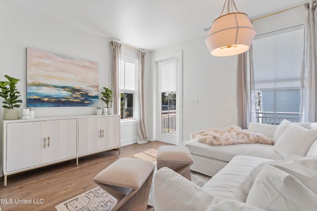 2207 Government Street, 29, Ocean Springs, MS 39564