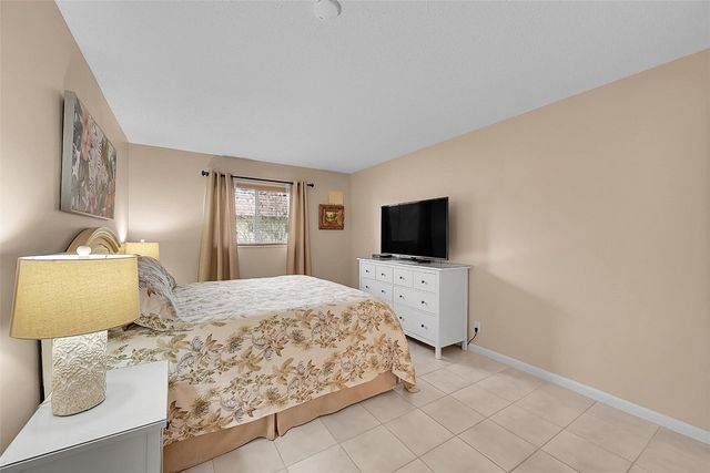 251 S Cypress Road 144, Pompano Beach, FL 33060