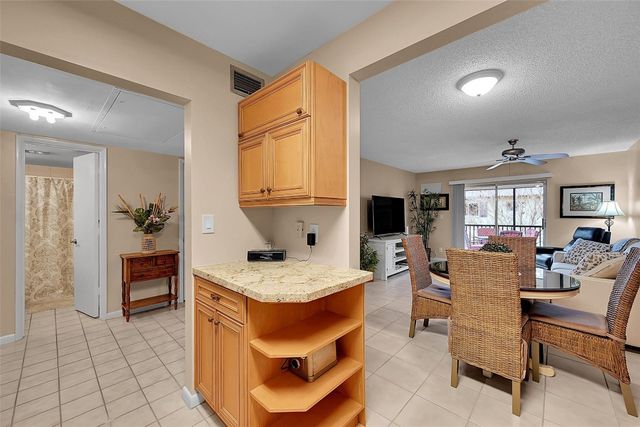 251 S Cypress Road 144, Pompano Beach, FL 33060