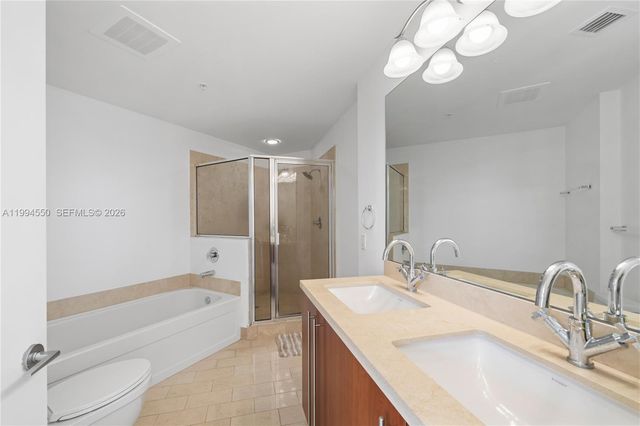 1111 SW 1st Ave 2114-N, Miami, FL 33130