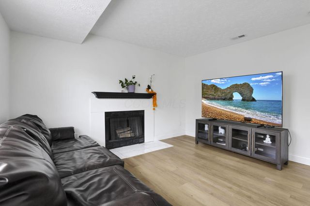 3181 Creighton Place, Reynoldsburg, OH 43068