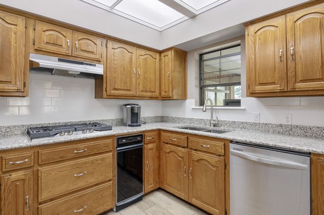 230 CR 3191, Frankston, TX 75763